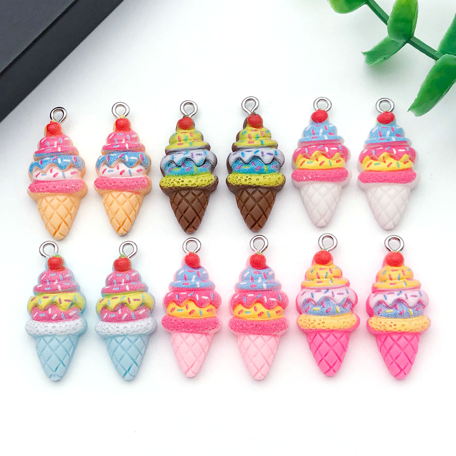 5/12개 수지 딸기 아이스크림 펜던트 세트 - 수제  - Resin Art Bracelet 리뷰 및 가격
