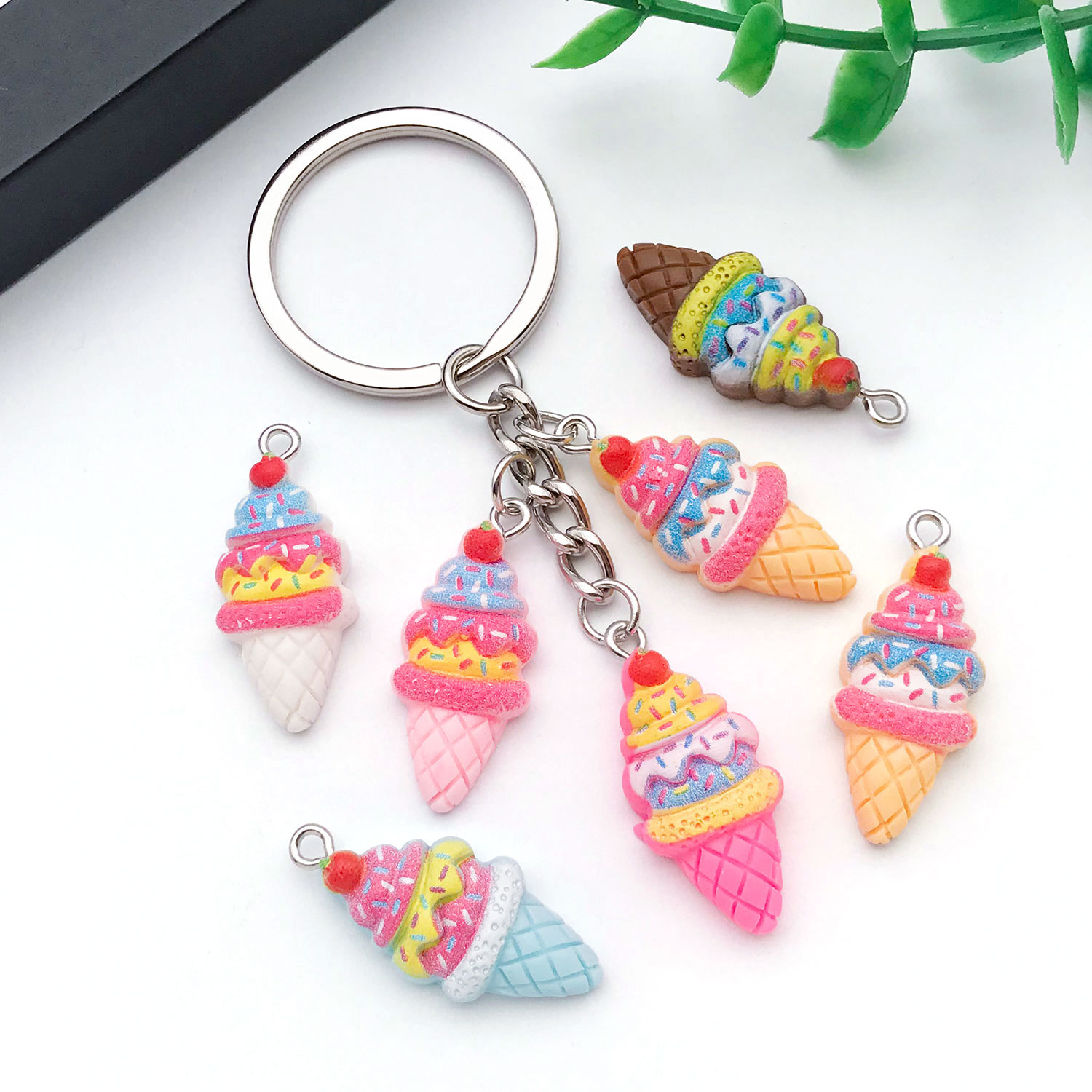 5/12개 수지 딸기 아이스크림 펜던트 세트 - 수제  - Resin Art Bracelet 리뷰 및 가격